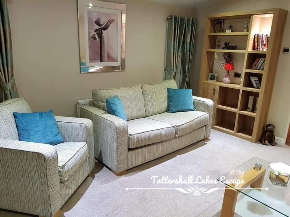 Meridian Tattershall Lakes Escape - Lakeside Lodge Caravan With A Fishing Peg Luxury Hot Tub Exteriér fotografie